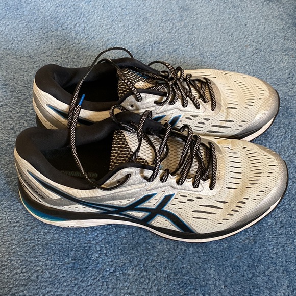 ASICS Sneakers - Picture 3 of 7